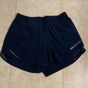 Peloton hottie 4inch shorts